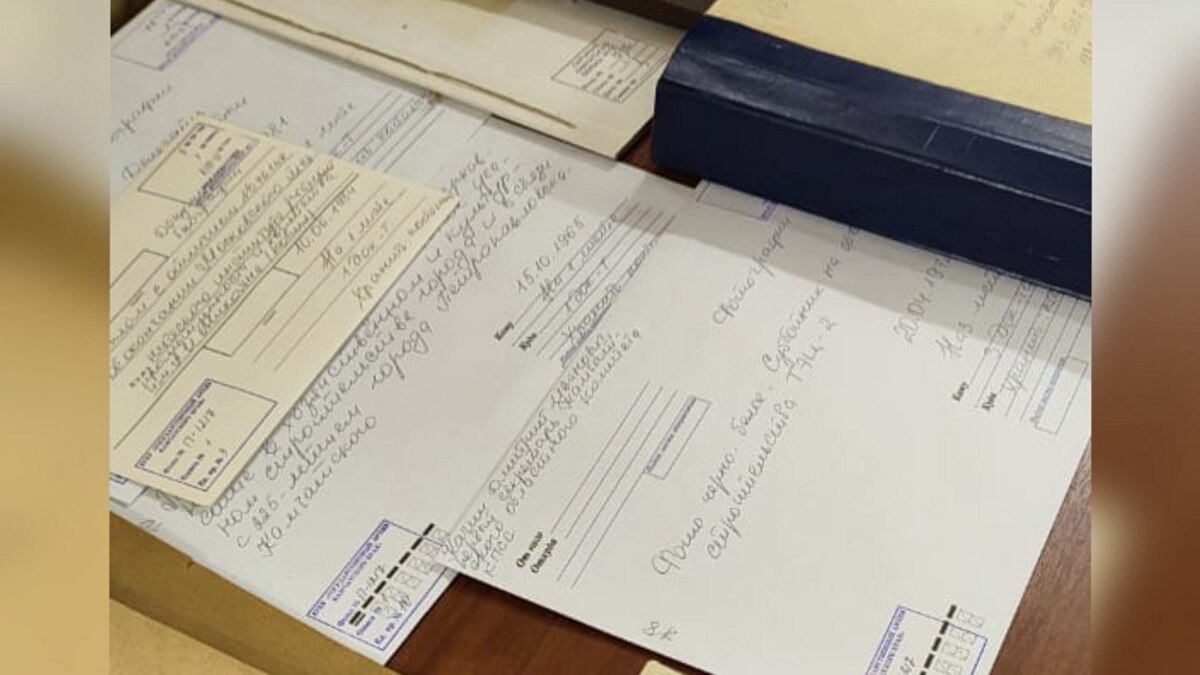 Камчатские студенты познакомились с документами периода Великой Отечественной войны