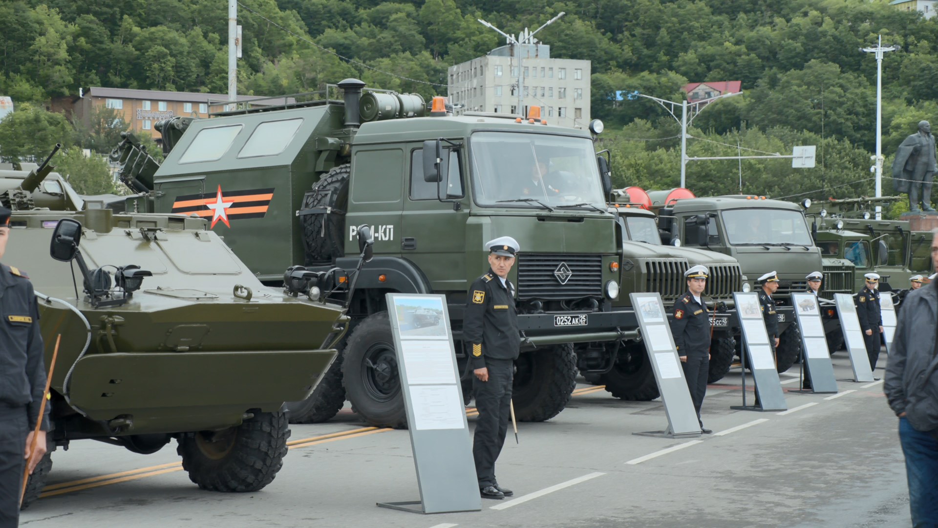 В День ВМФ в центре столицы Камчатки гости праздника могут увидеть более 15  единиц военной техники | 01.08.2022 | Новости Петропавловск-Камчатского -  БезФормата