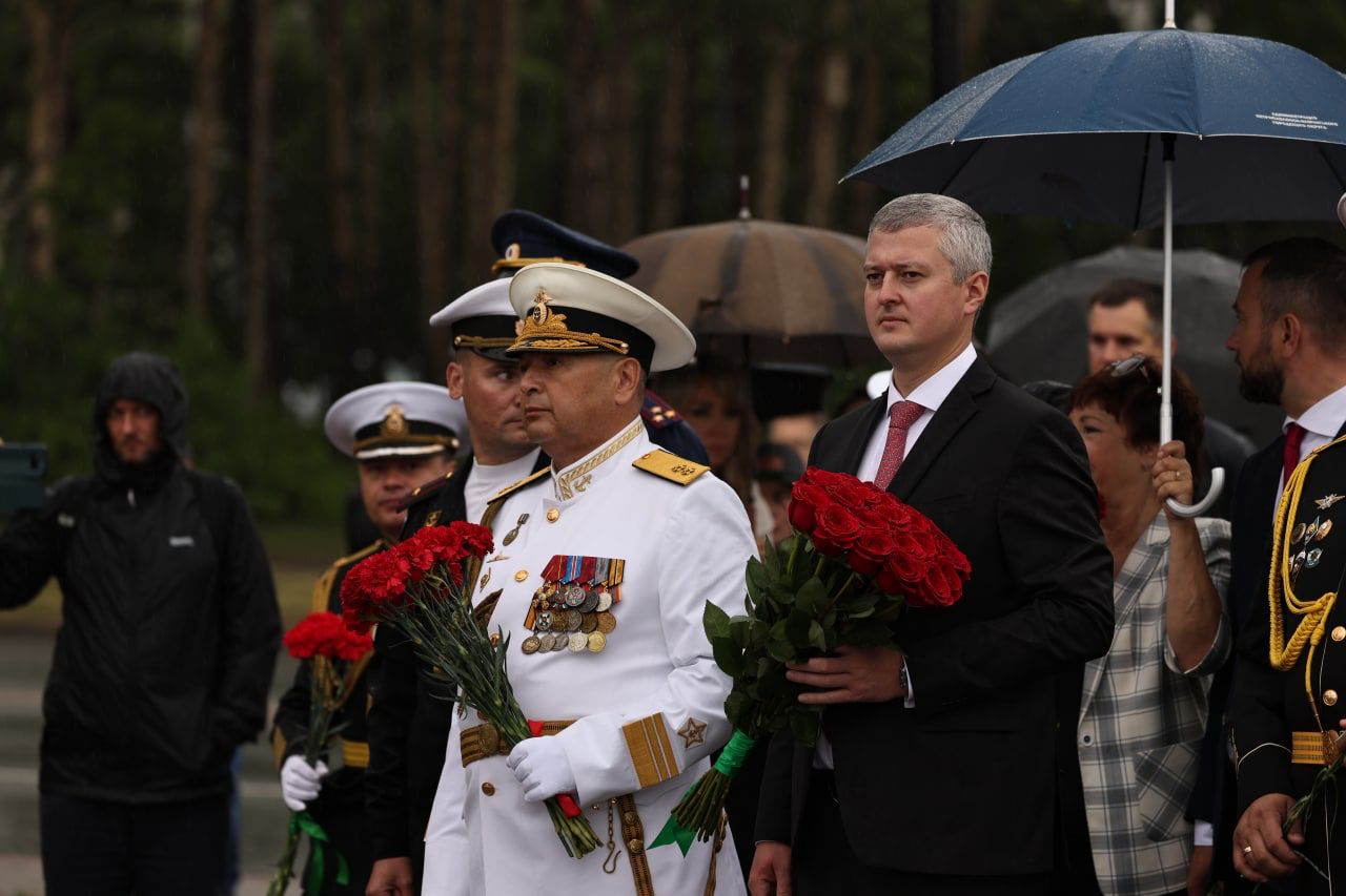 День вмф петропавловск камчатский. Парад ВМФ Петропавловск Камчатский. День ВМФ 2023 Петропавловск-Камчатский. День ВМФ Камчатка 2022. Парад Петропавловск Камчатский 2023.